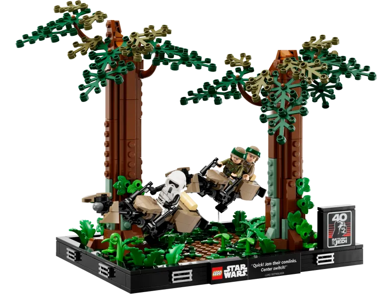 Endor Speeder Chase Diorama
